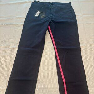 Paige - Normandie Straight - 33W 29L - Navy Cadet - (Inv 175)